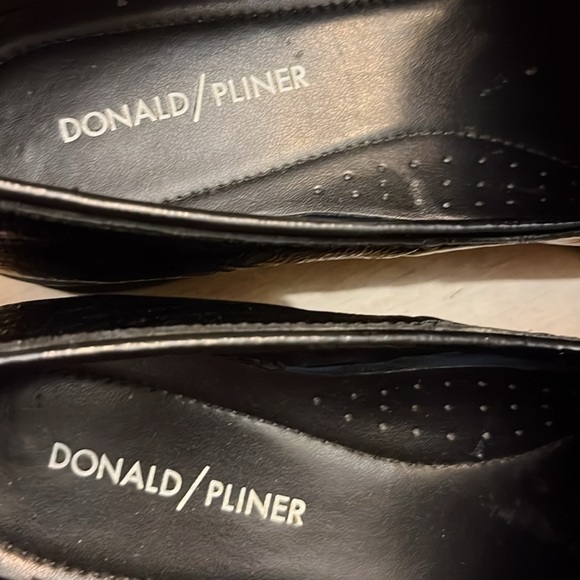 Donald J. Pliner Elio Black Patent Leather Loafers Size 8N. - Picture 5 of 9